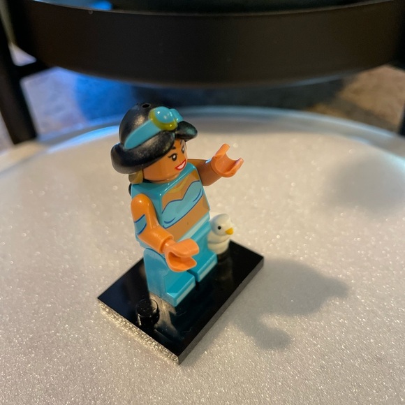 Disney Lego Minifigure “Jasmine” - Picture 2 of 5